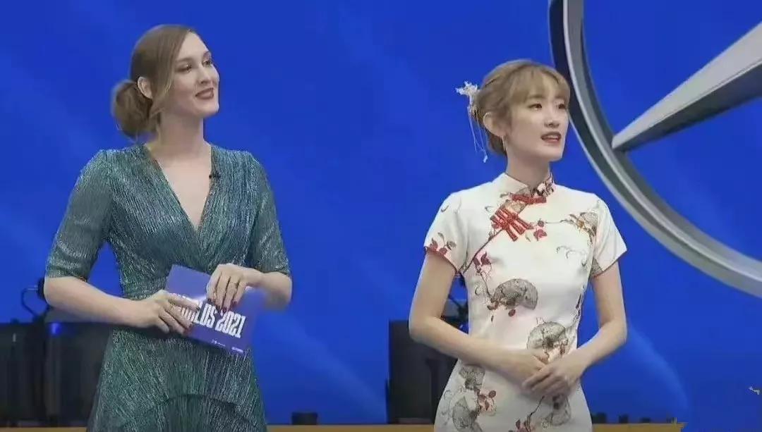 EDG夺冠刷屏,翻译小姐姐火了,一起来学习下现场交传和相关术语