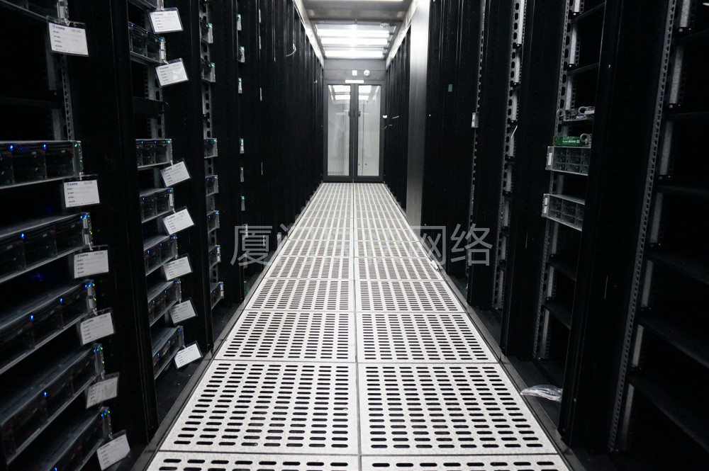 数据机房的机柜安装,壁挂机柜支架安装规范