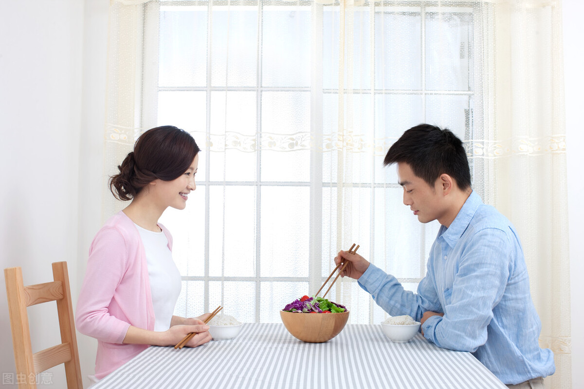 婚后老公不肯把经济大权交给你,婚后老公应该把工资上交吗