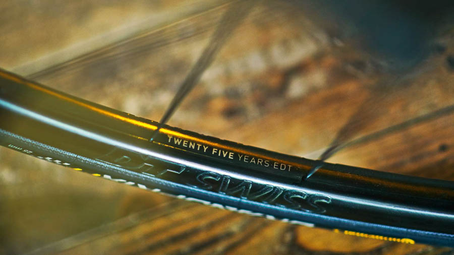 能上路的6kg以下碟刹公路Canyon推出新款EvoDisc