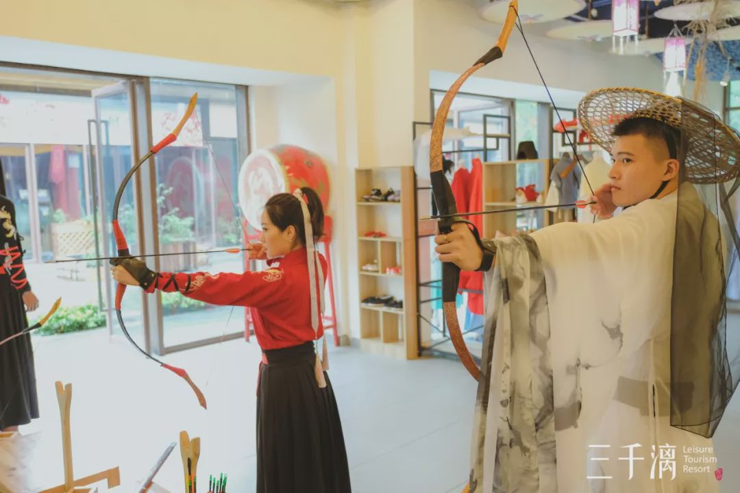 柳州周边迅速蹿红的江枫船屋别墅!天空之境简直美绝了