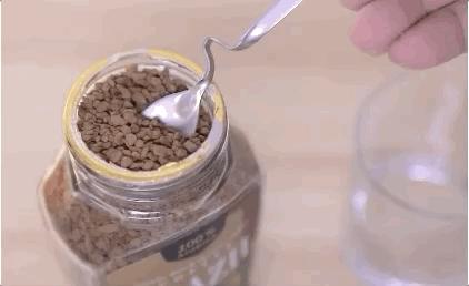 星巴克瑞幸速溶咖啡,日本星巴克热抹茶拿铁