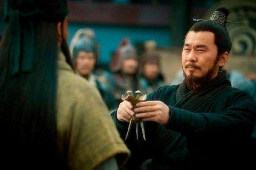 此人武力值胜过关羽,此人武力值三国第一