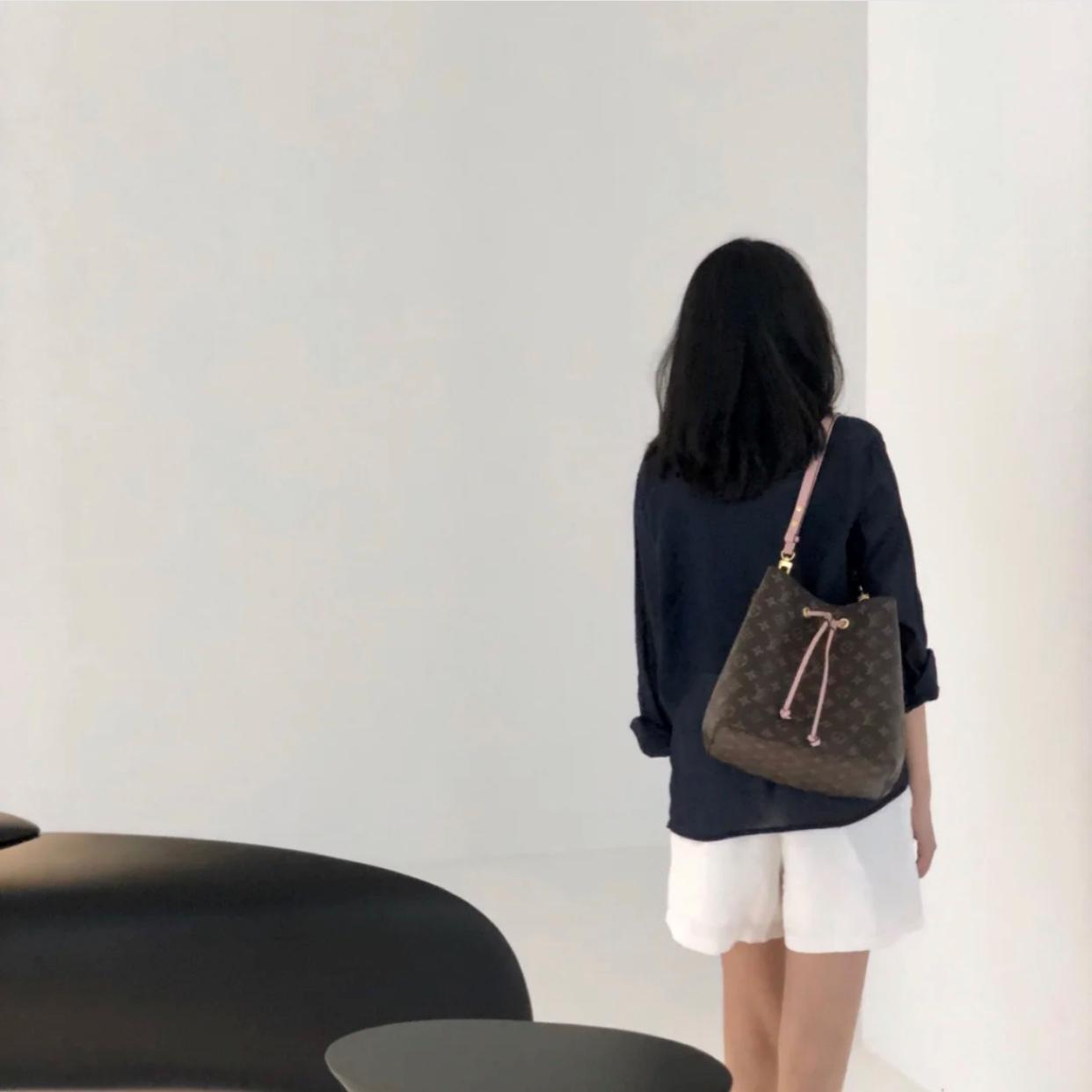 LVNÉONOÉ进得了办公室也看得了风景#