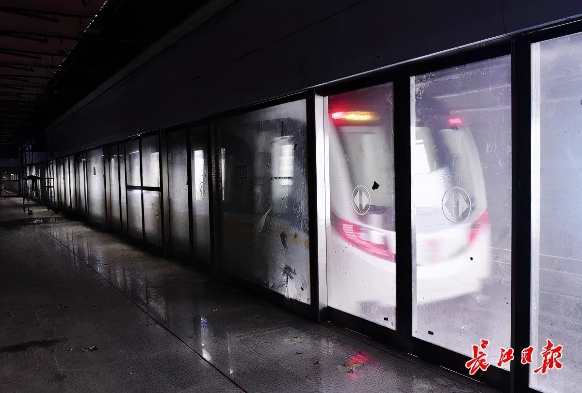 开挂了！比肩世界的爆款区域利好多到数不清！一般人已高攀不起