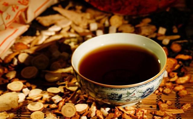 发现子宫肌瘤该吃什么药,子宫肌瘤快速消除小妙招