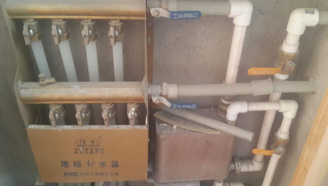 新房送的地暖地板能拆吗,新房有没有必要更换地暖