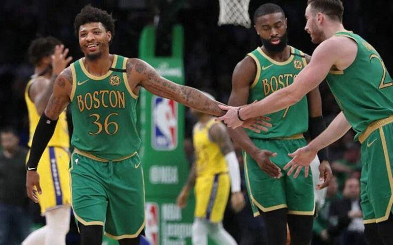 坏小子斯玛特捐献血浆用于肺炎病毒研究,这个社会到底谁是好人