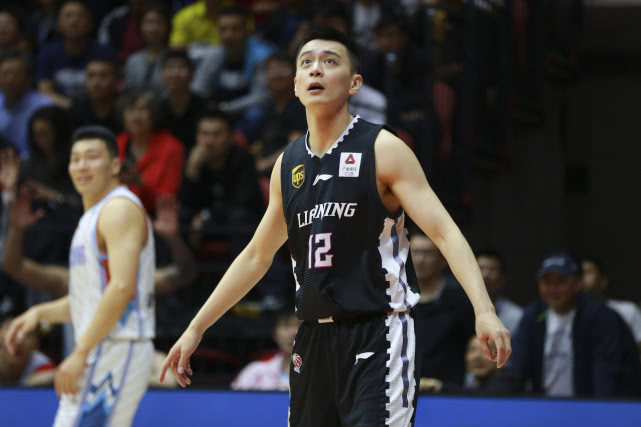 辽宁篮足肇俊哲杨鸣,肇俊哲杨鸣春晚