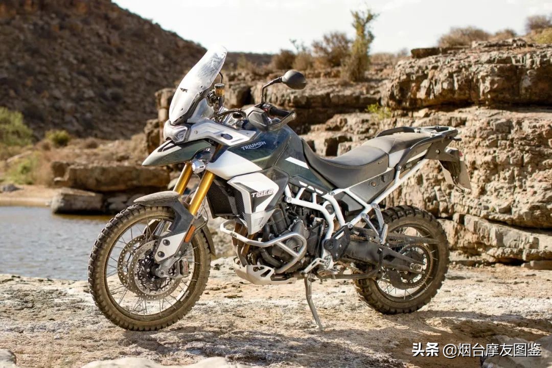 ktm790adv和凯旋900adv对比,ktm790adv和宝马水鸟哪个大
