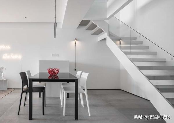 为什么现在都不喜欢复式楼,喜欢跃层的房子好不好