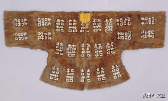 冬天不想穿羽绒服穿什么可以保暖,古代的女子穿冬天的衣服