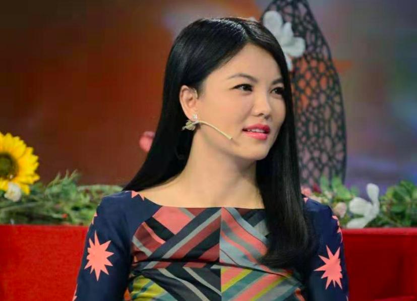 李湘转行视频,李湘退出电商直播