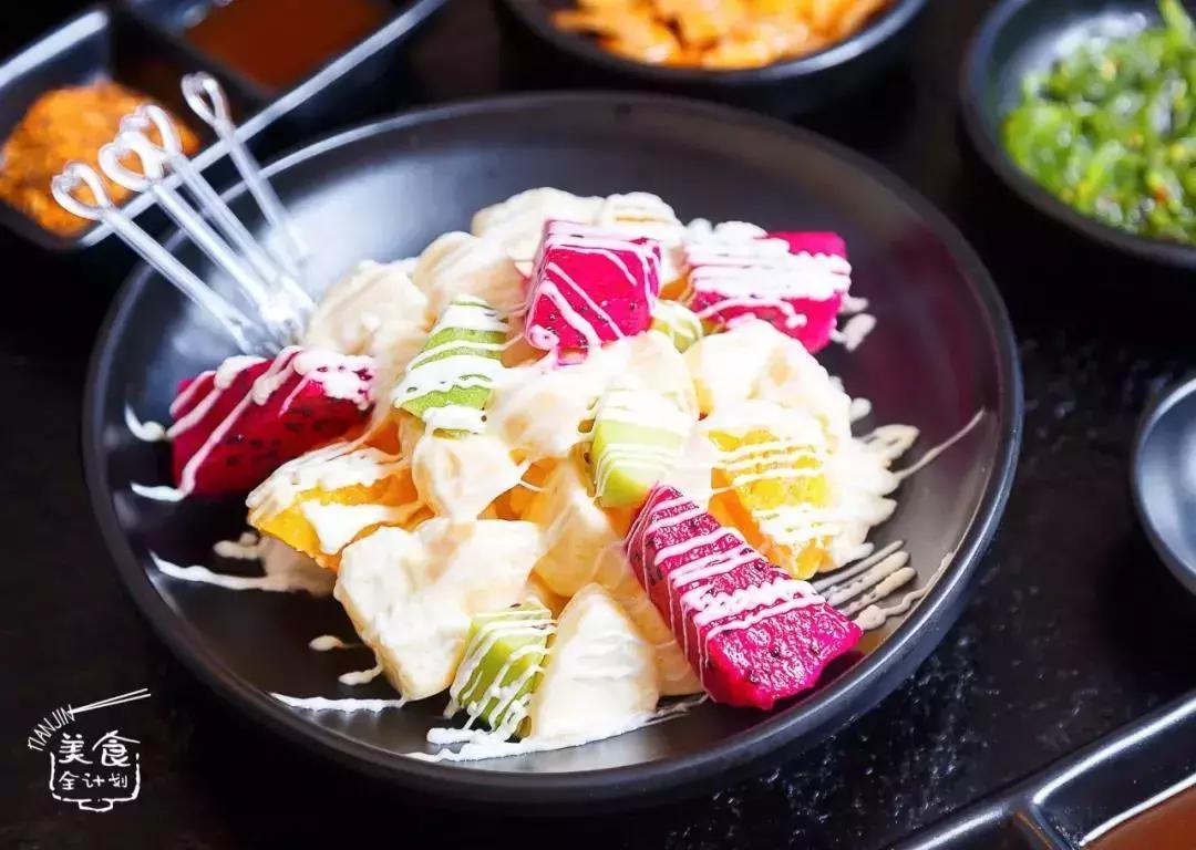 西安最奇幻的商场献上圣诞大礼！跨年更有“夏天的风”温岚助阵~