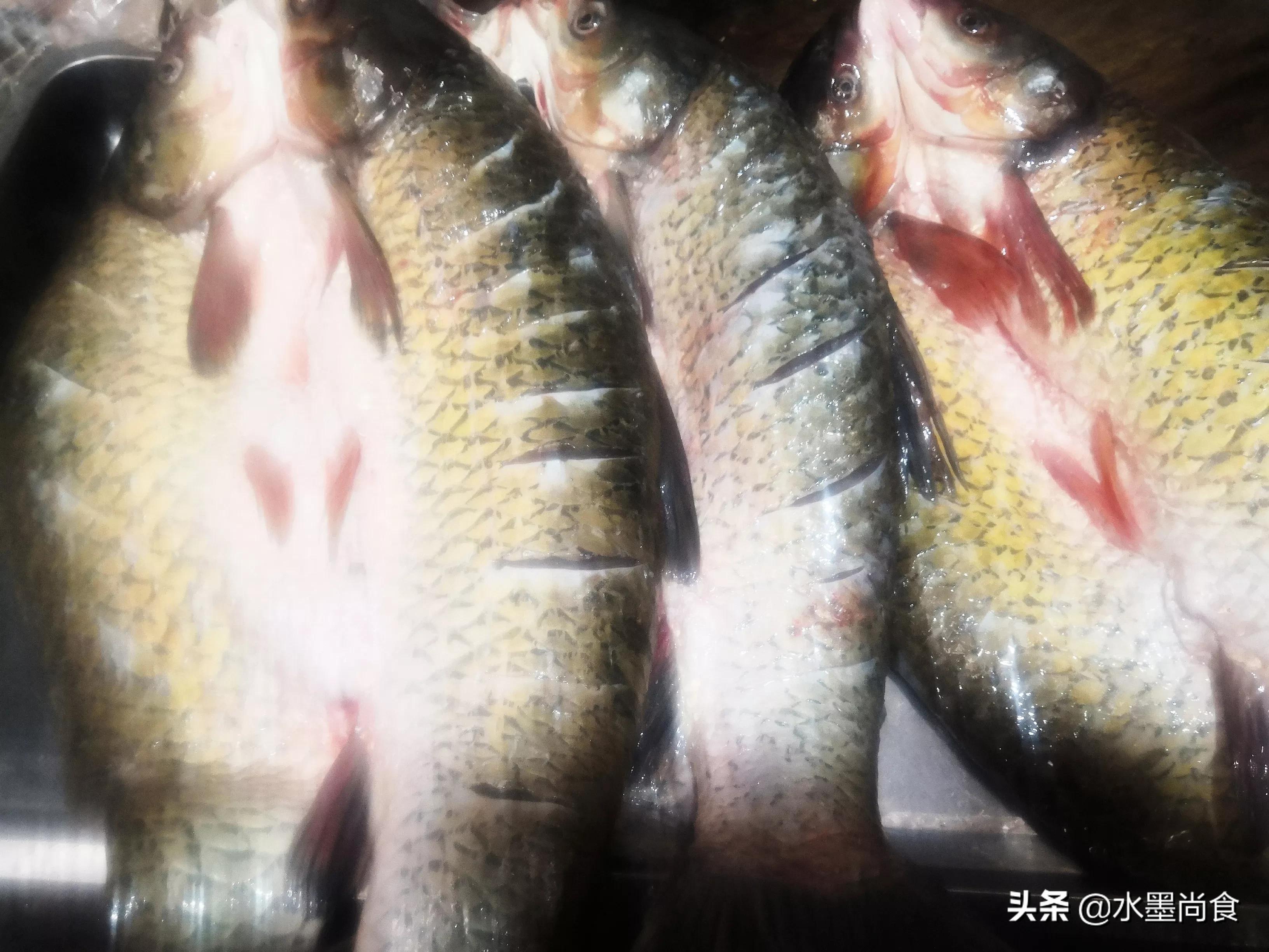 腌腊鱼要不要炒盐,腌腊鱼的正确洗干净方法