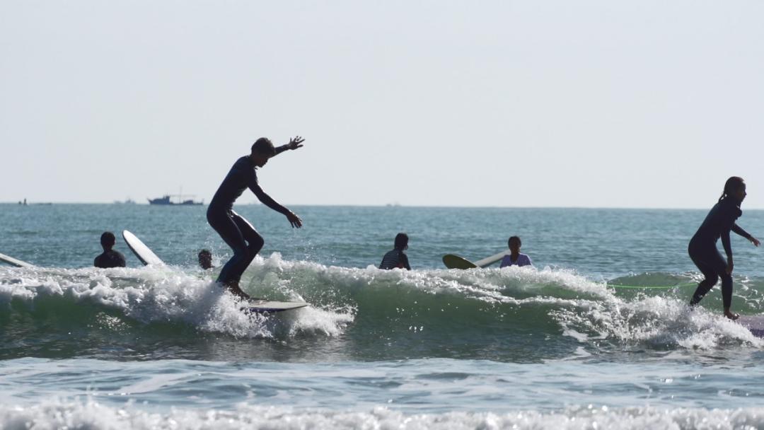 国际冲浪赛开赛时间,冲浪比赛时间表