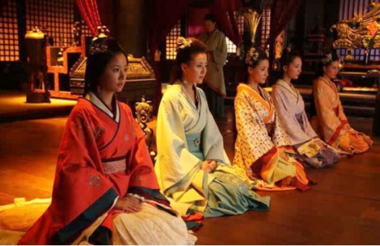 古代皇帝驾崩后妃被这样处置,后宫佳丽三千皇帝驾崩