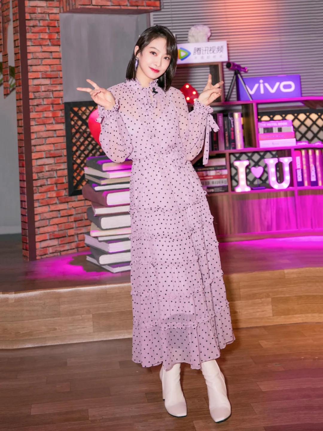 夏日就穿糖果色连衣裙，贼靓，回头率200%