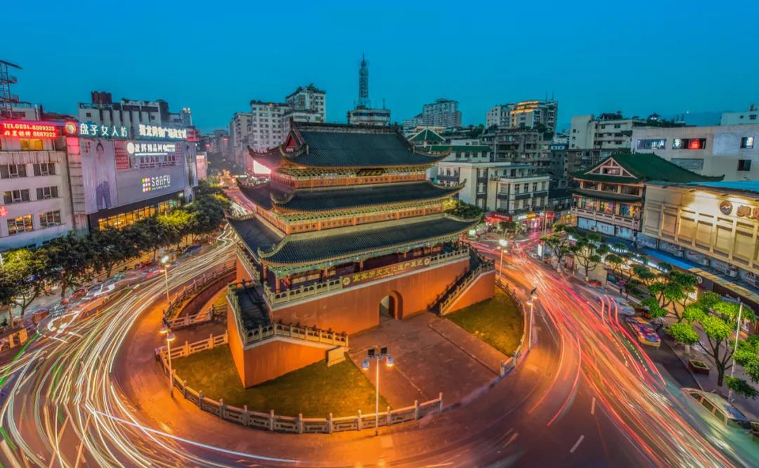 五粮品质｜用一辈子酿造的酒，有多好喝？