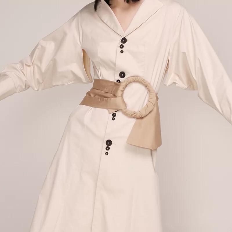 46岁曾黎曼妙身姿,曾黎一字肩鱼尾裙