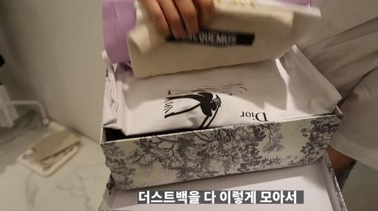 韩国美女晒独居公寓引11万人围观衣帽间全是名牌