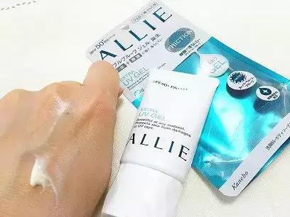 日本佳丽宝旗下品牌,日本佳丽宝产品如何