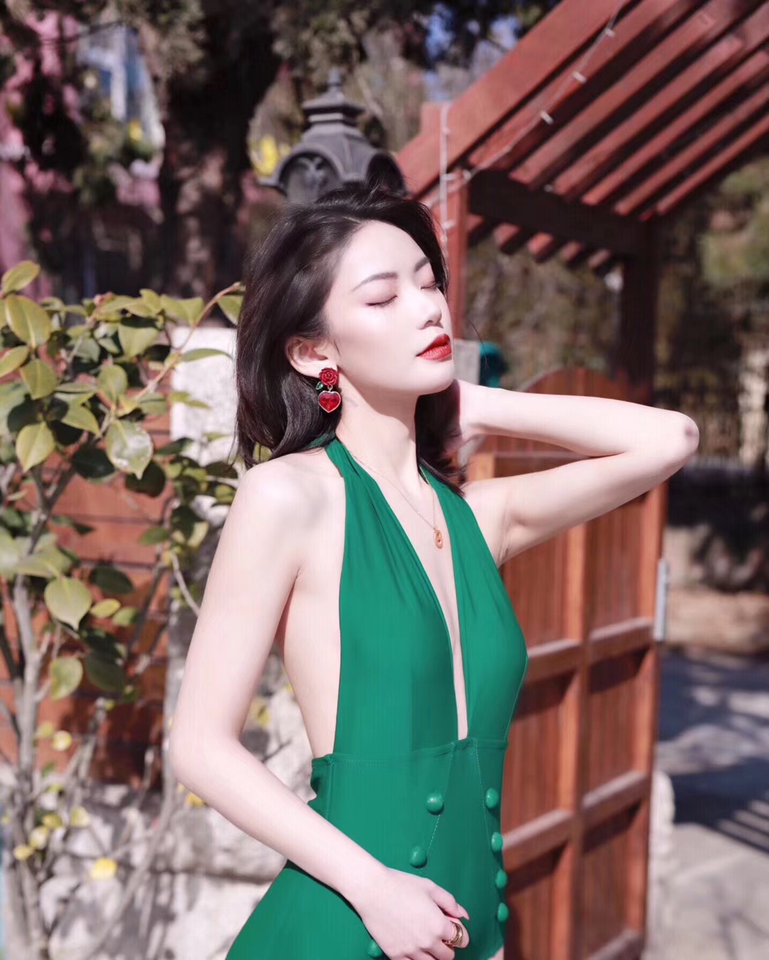 不会踩雷的显白显气质口红,不明显又显气色的口红