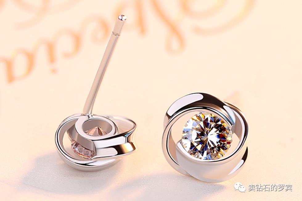 珠宝销售技巧1648:硬金坏了,为什么换彩金更合适?