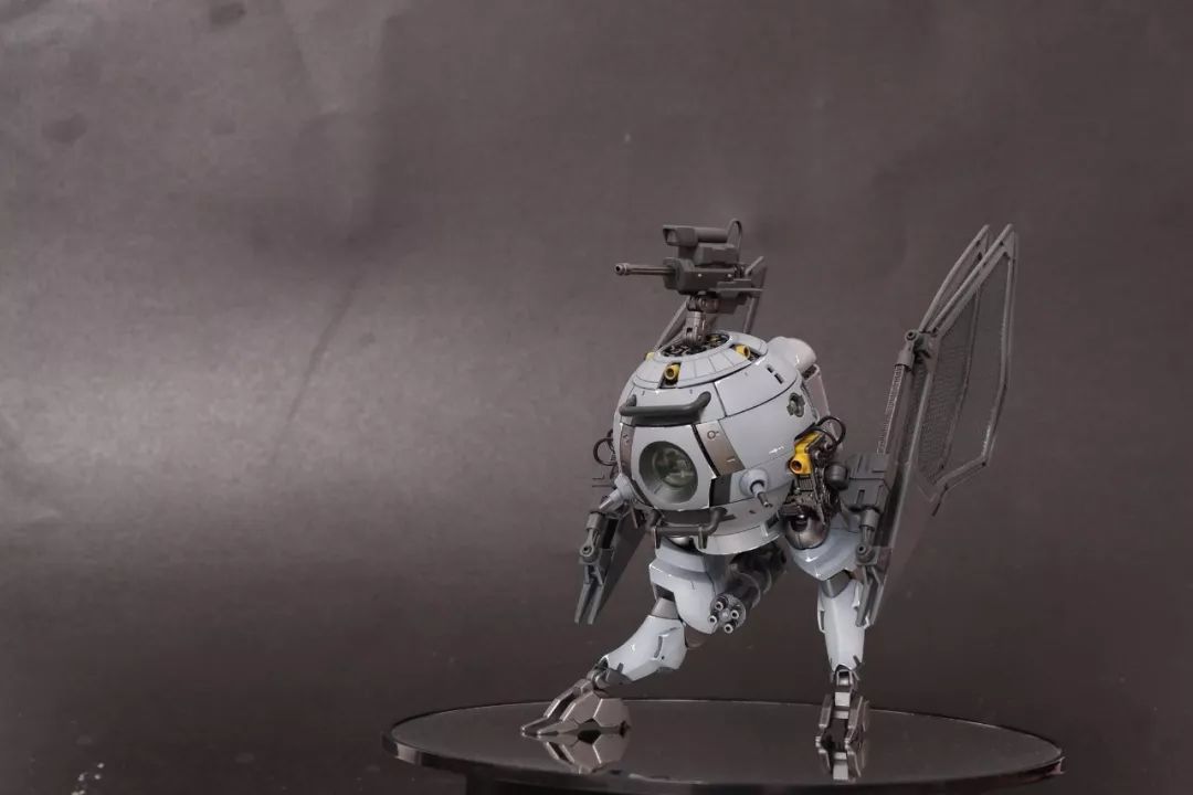 鸡你真美,让你看看仿生机械系的“小鸡铁球”改造