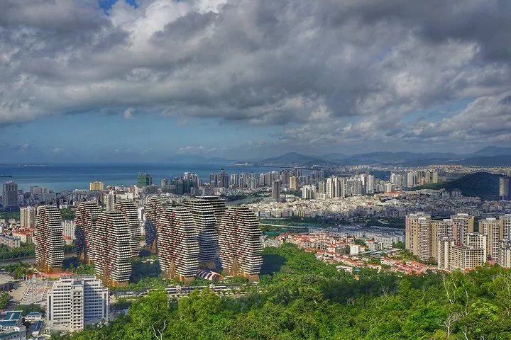 三亚旅游玩水上项目避坑指南,三亚六罗峡谷雨林运动旅游区