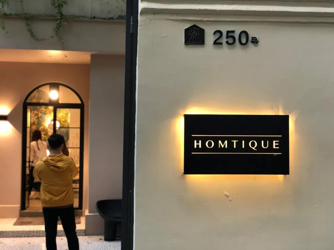 v8vantage2023,v8vantagev12vantage