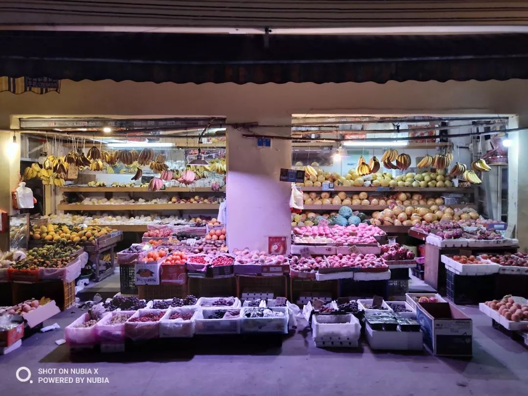 努比亚x是无法超越的经典,努比亚x颜值如何