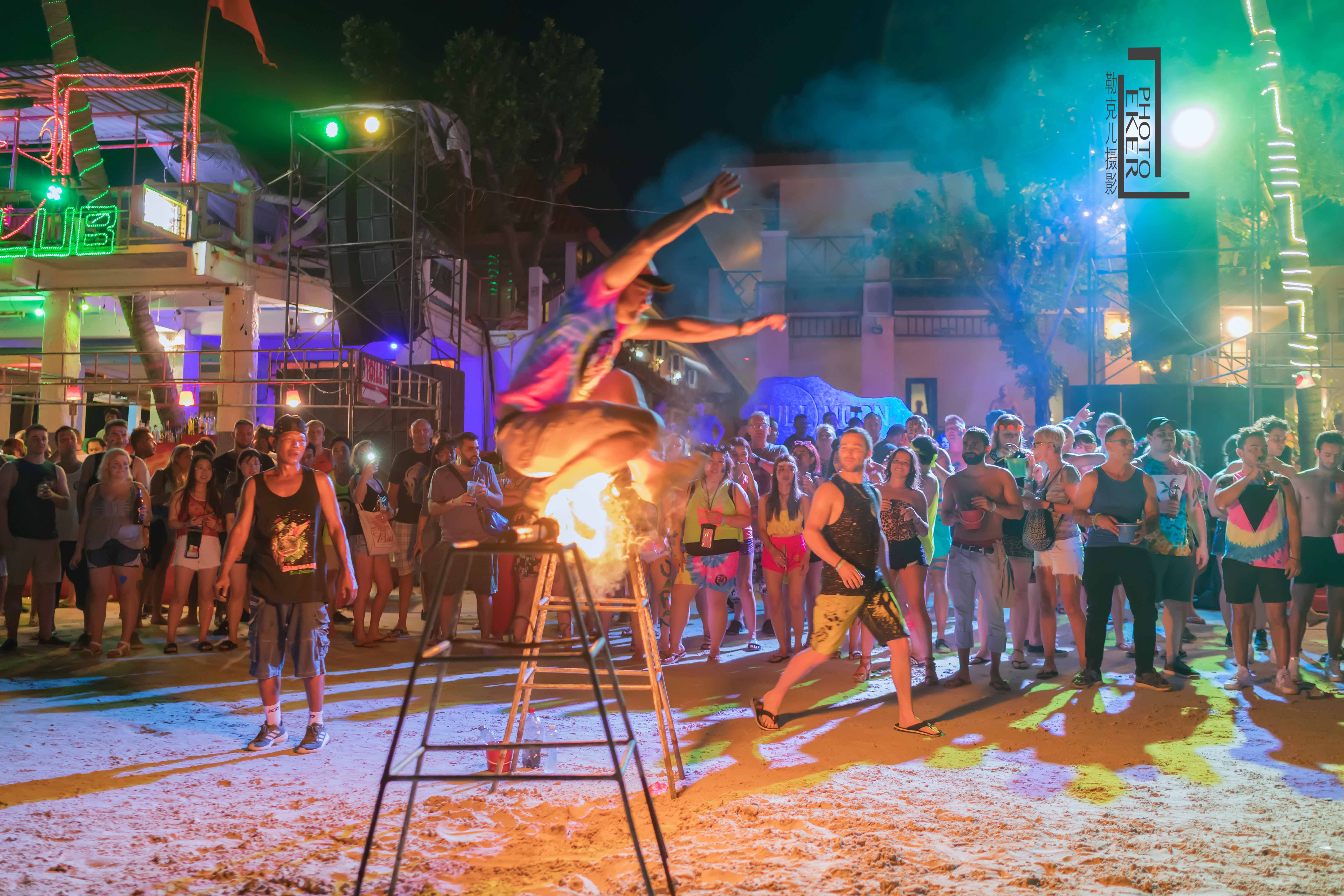 帕岸岛满月派对睡哪,去帕岸岛满月派对攻略