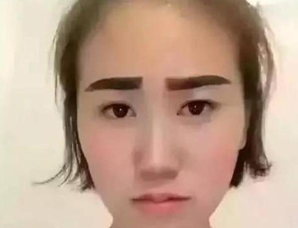 无眉星人的救星,不用纹眉就能拥有的超自然野生眉