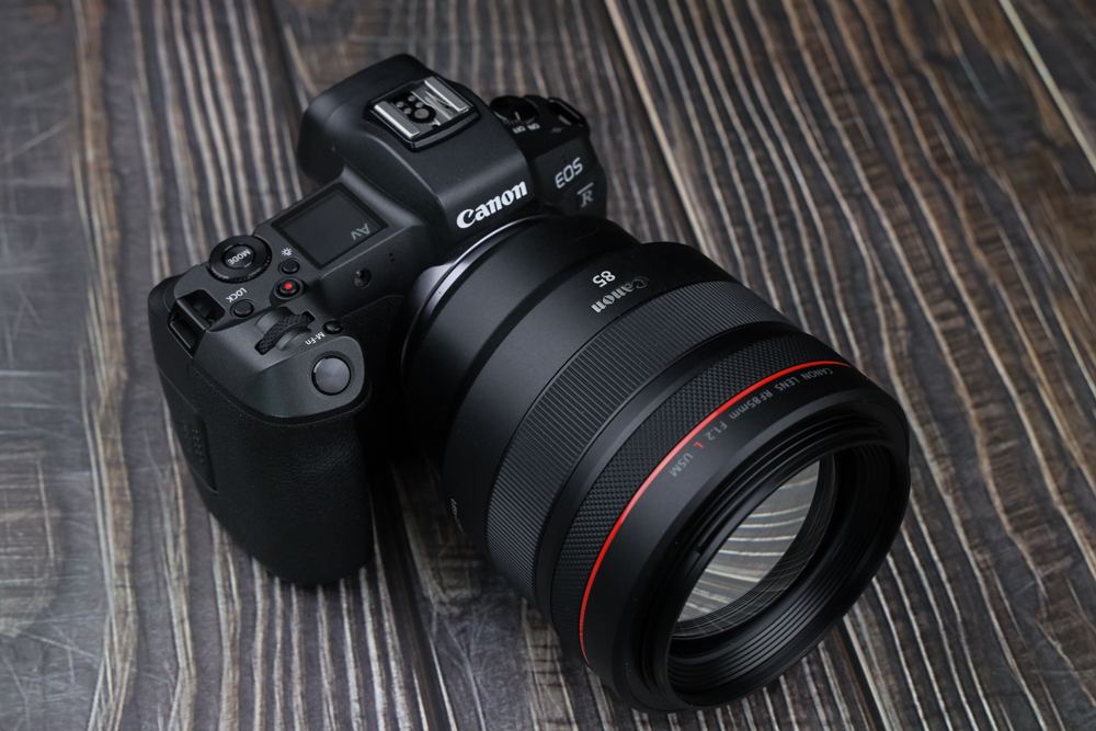 人像镜皇焦段,人像镜皇85mm1.2和1.8