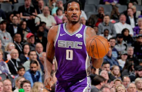 国王队进西部前三,国王队为什么变得这么强了