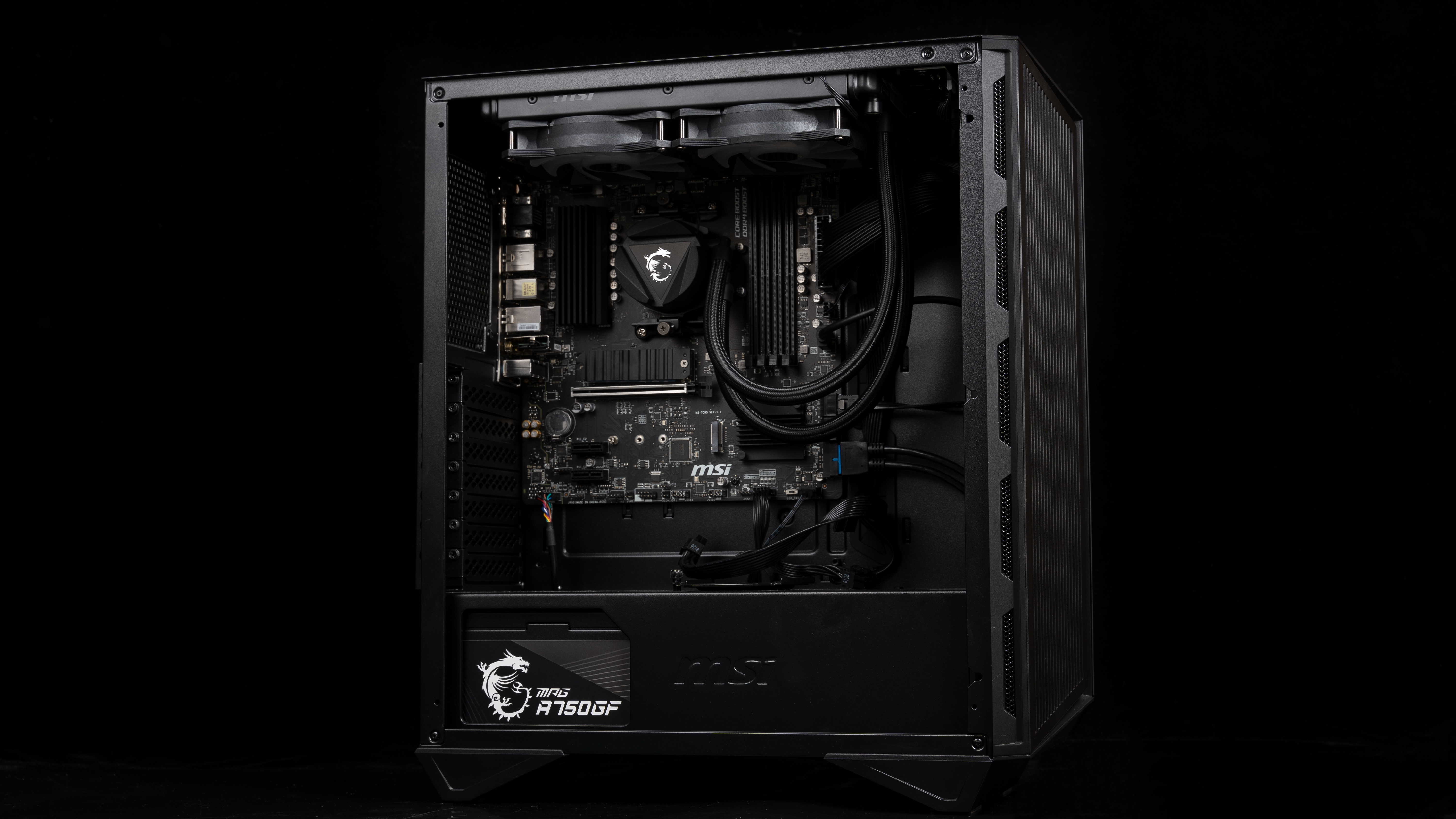 全新AIB厂商？瀚铠RX6600XT合金显卡+宙斯盾Z5开箱快测