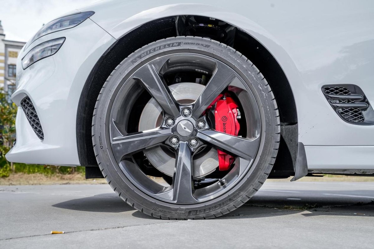 韩系豪华车捷尼赛思suv,韩系豪华品牌捷尼赛思