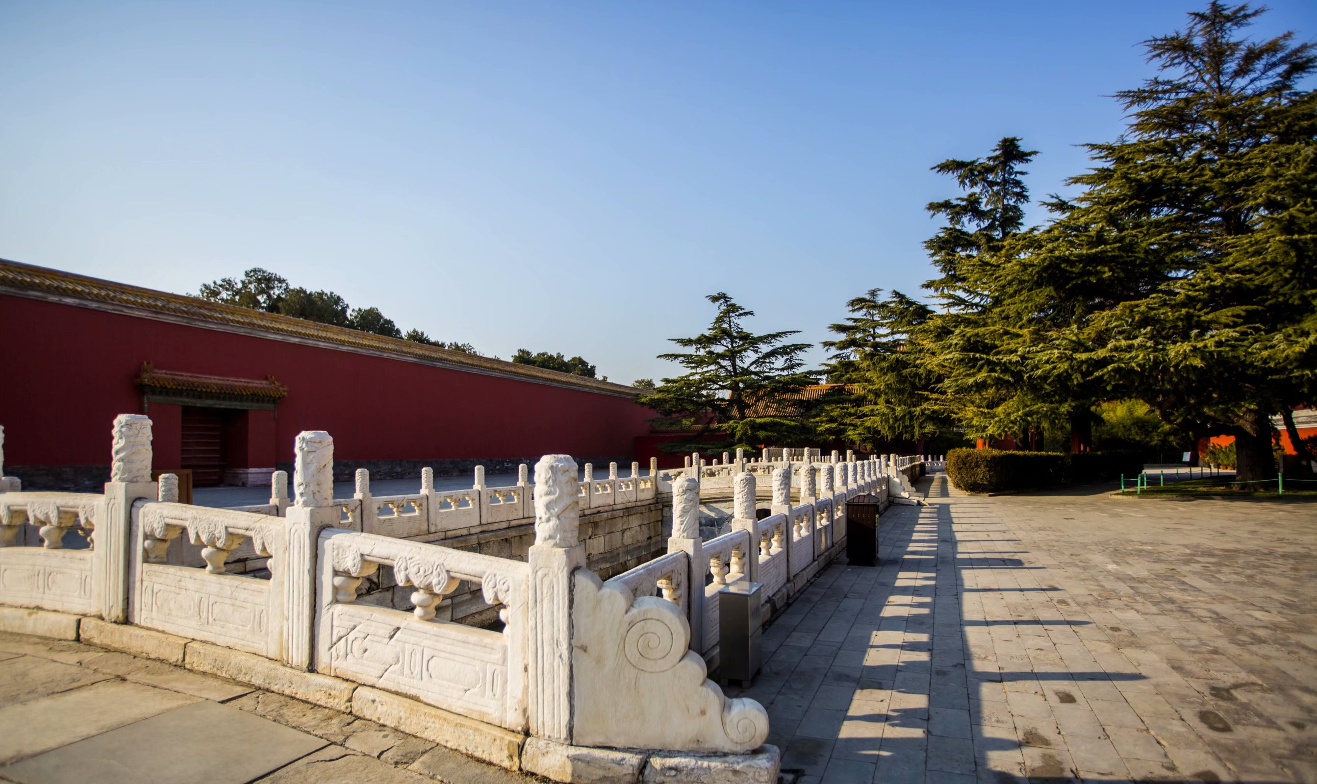 太庙,位于北京市东城区东长安街*安门天**东侧,始建于明永乐十八年