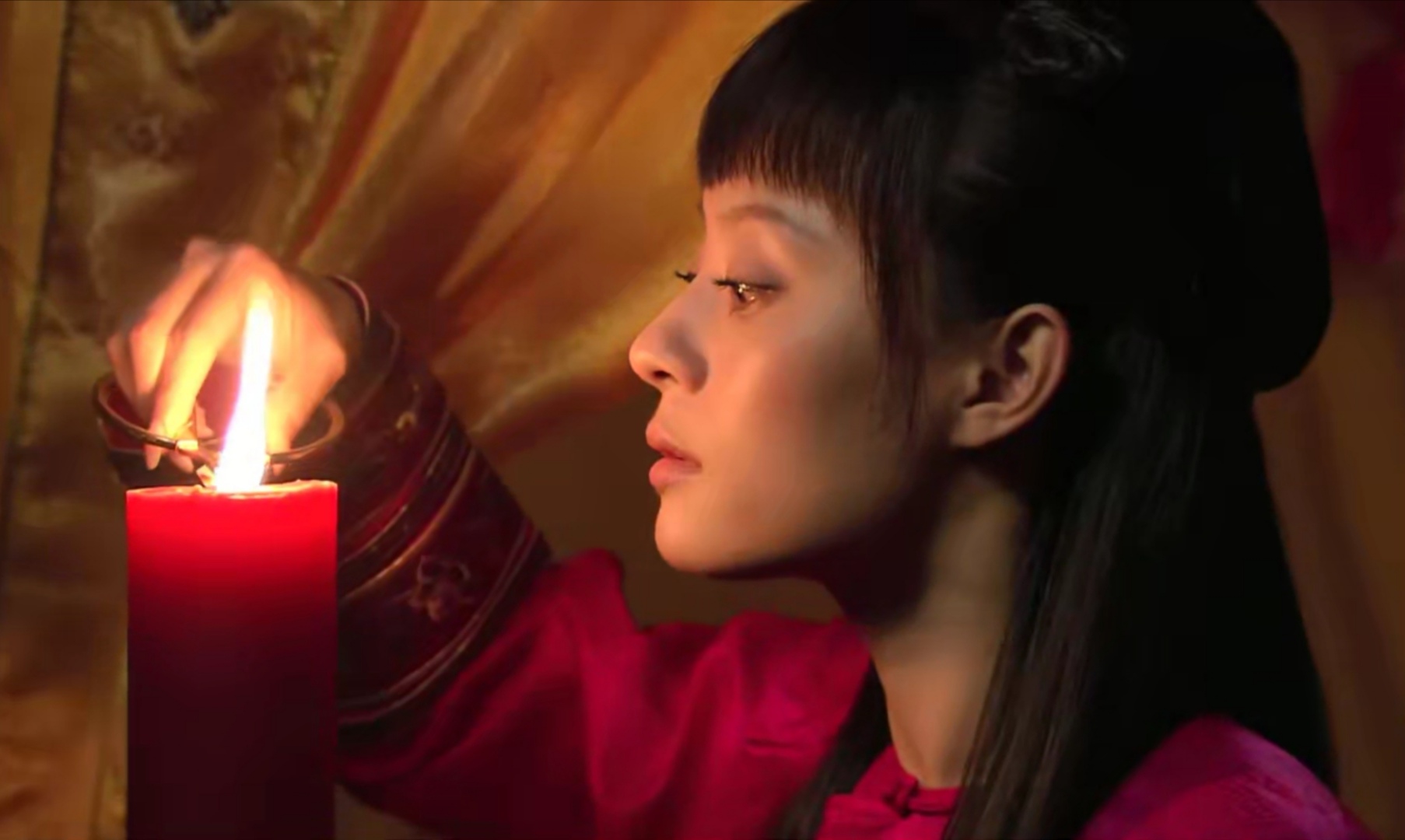 甄嬛剪花烛共白头,甄嬛为什么剪花烛