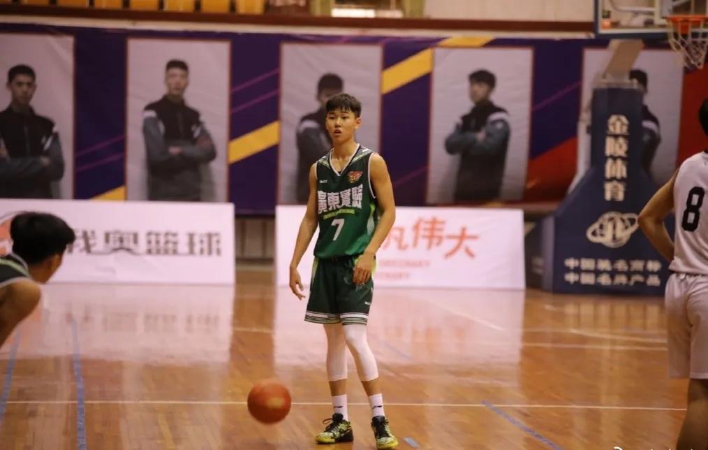 广东宏远新赛季最新名单12人,广东宏远青训好苗子