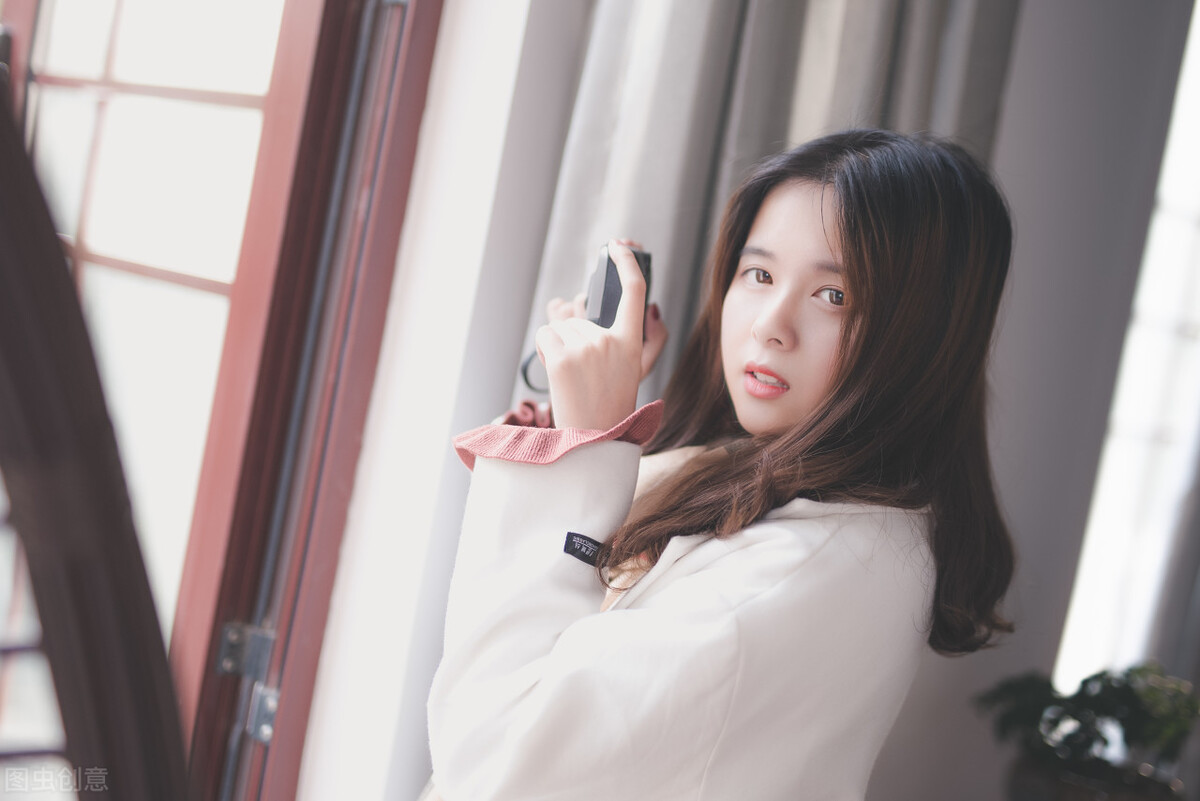 染完头发第一次洗头为什么不掉色,染完头发怎么洗头视频教程