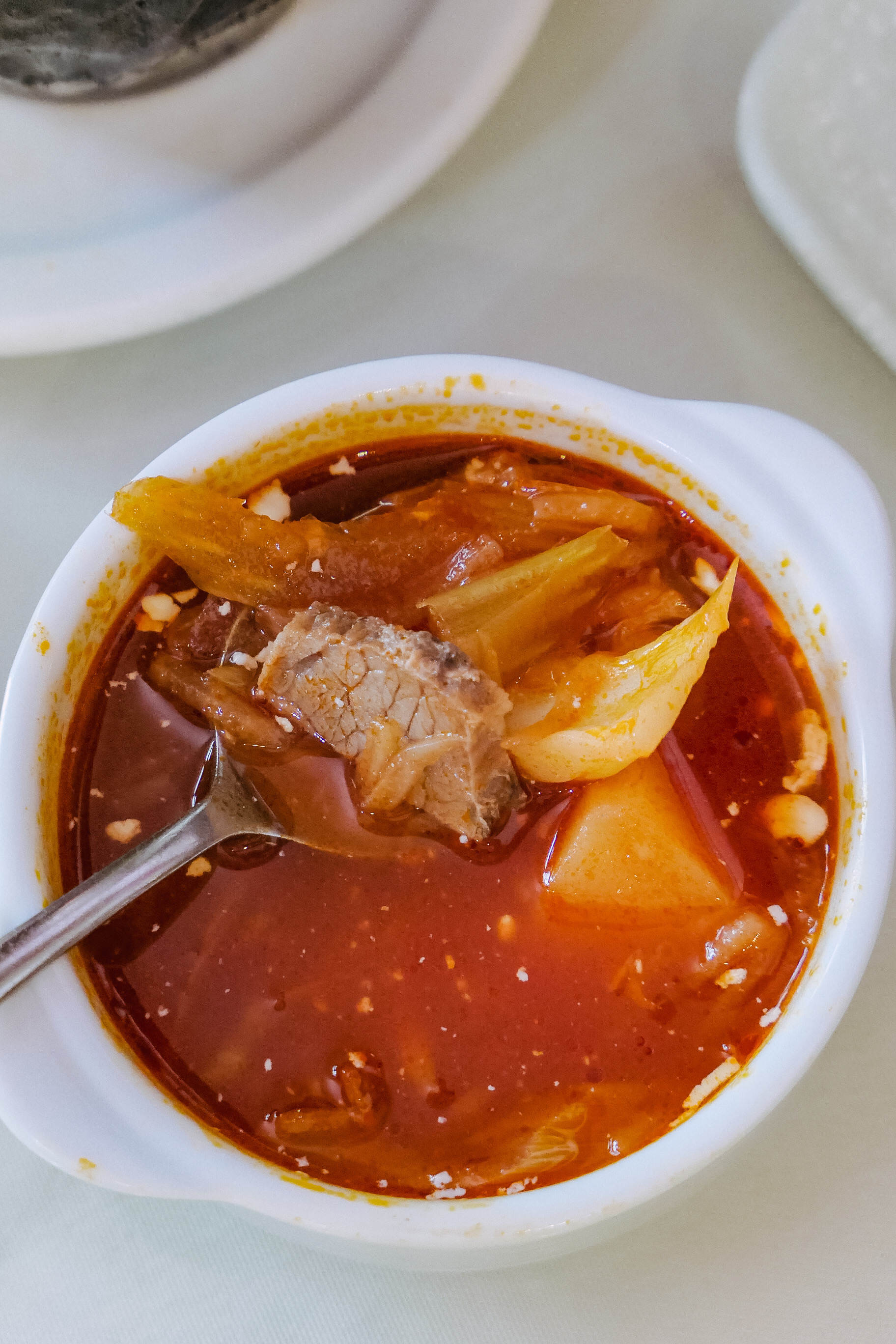 在天津，百十年来西餐一直和煎饼果子si“盟兄弟”？