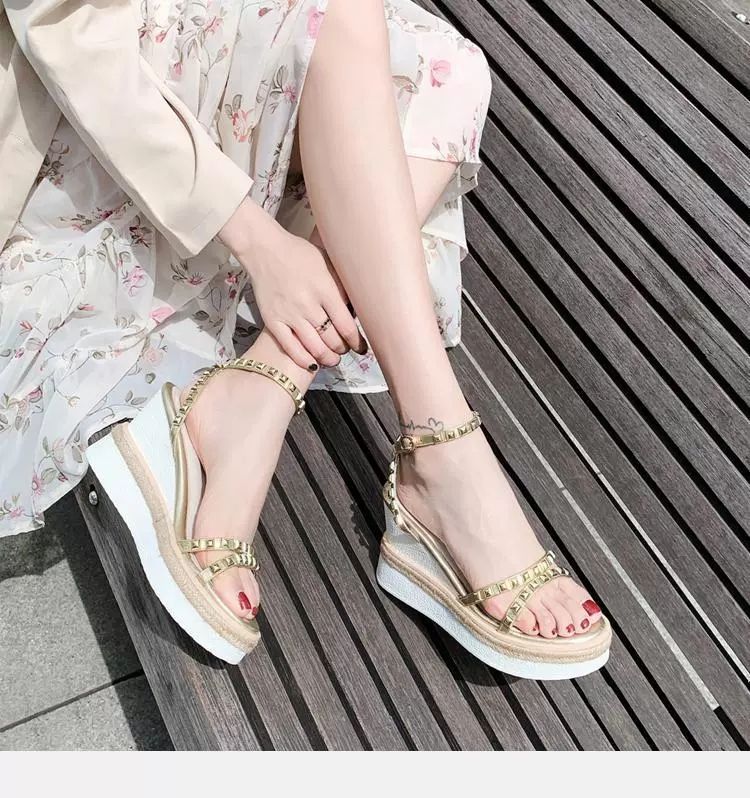 什么样的高跟鞋穿了不累,夏天什么样的高跟鞋好看