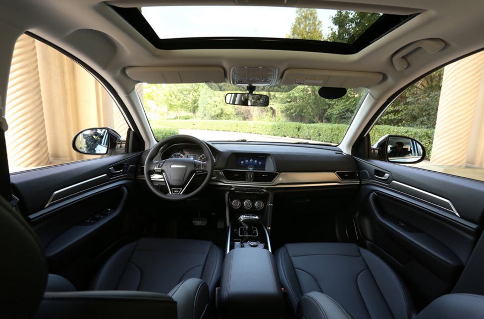 空间动力性价比高的轿车,空间大动力强更省油第三代哈弗h6