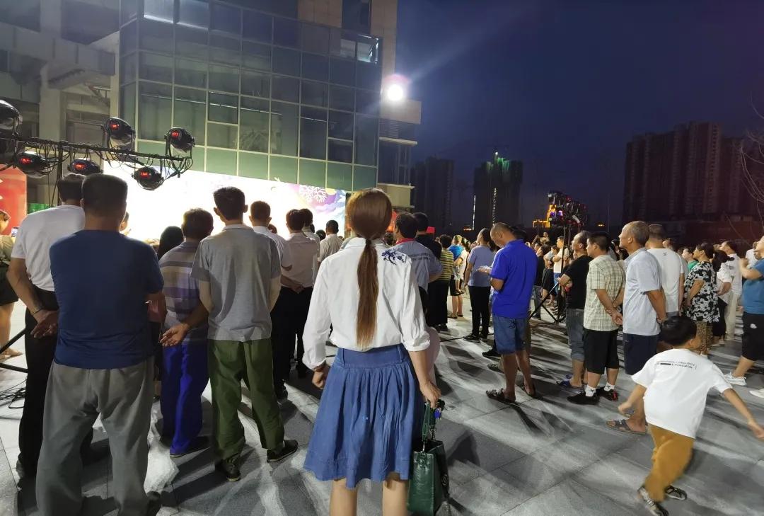 打败酷暑！中北新都心「消夏晚会」火爆进行中