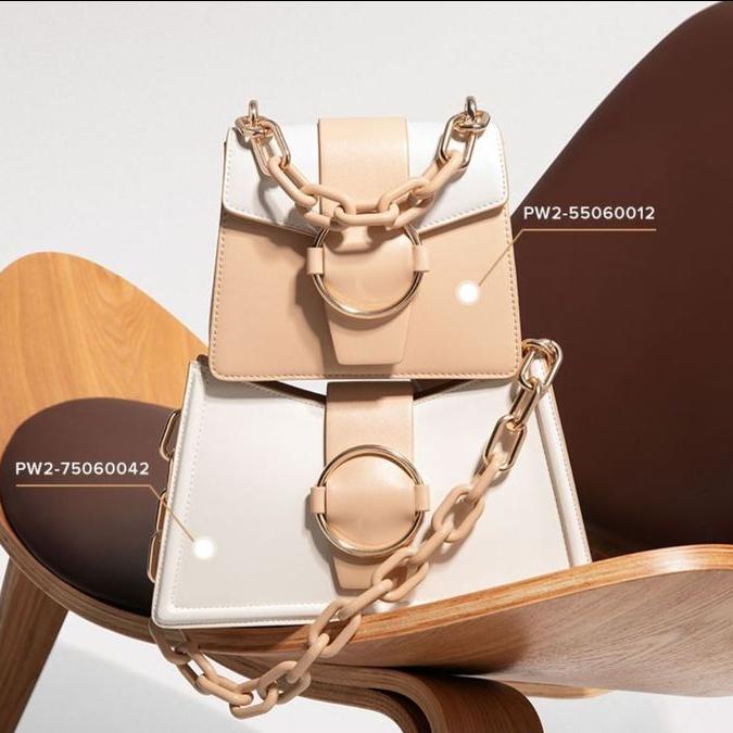 初春必买的几款包包简直美哭啦,初春最实用包包品牌