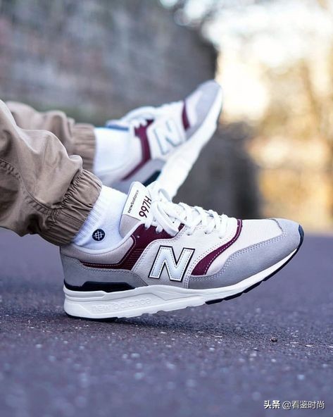 新百伦的鞋哪双比较百搭,新百伦男女同款鞋有什么区别