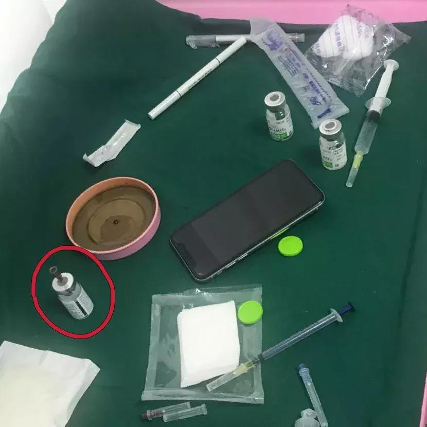 网红瘦脸针痴狂背后被忽视的风险 (网红瘦脸针曝光)