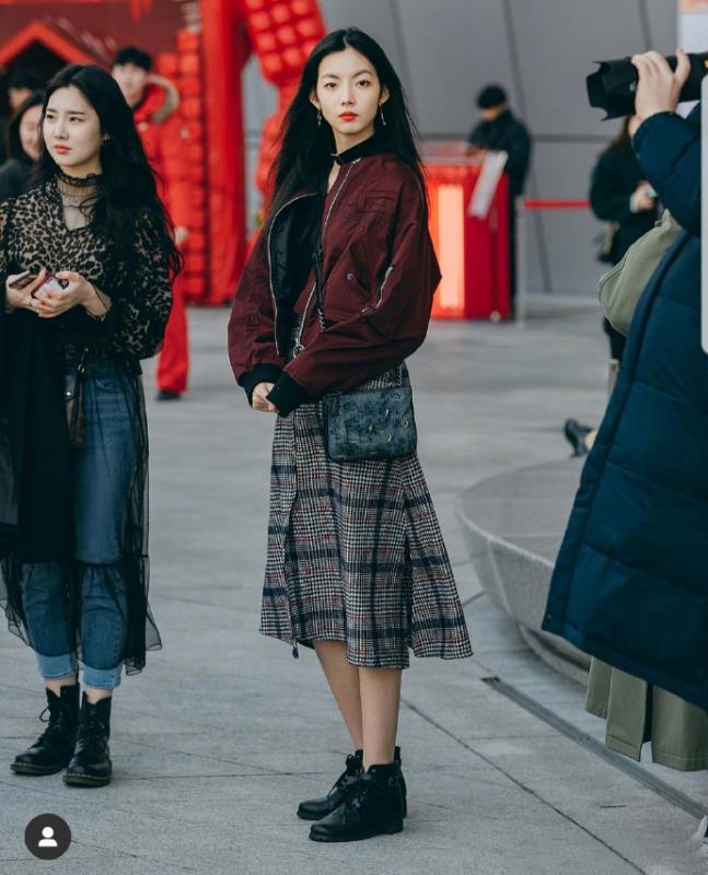 韩系露腿穿搭,冬天露腿穿搭街拍
